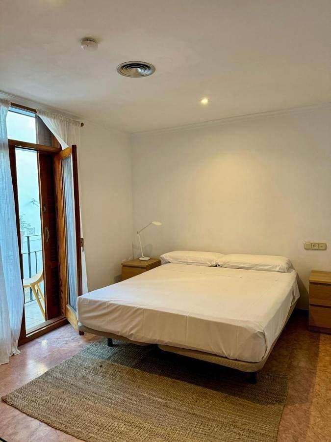 Foto 5 von 11: Four-Bedroom House