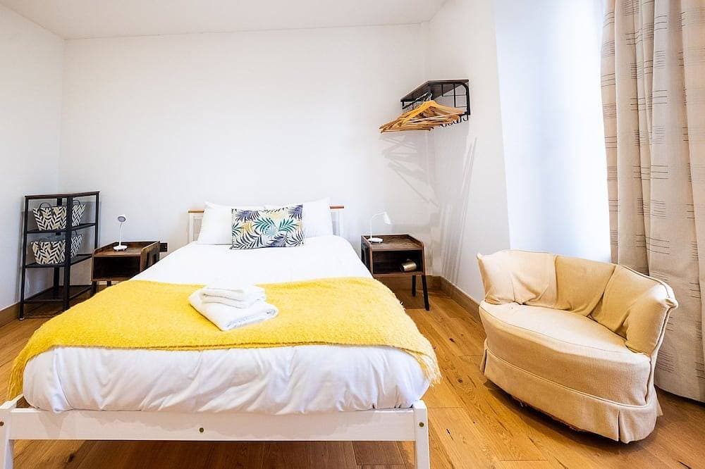 Foto 4 von 8: Asche - Three Tuns Apartments