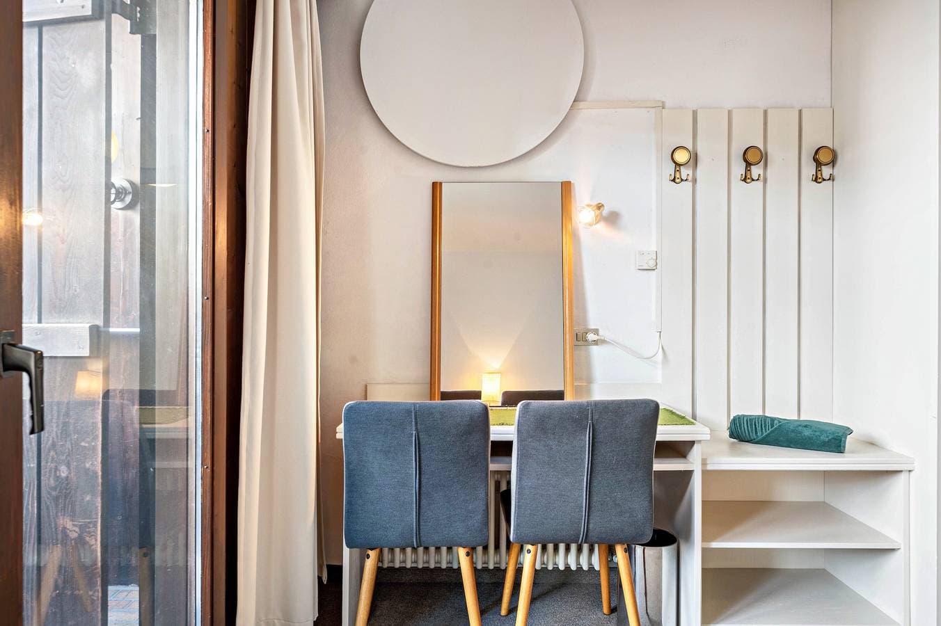 Foto 12 von 50: Biobauernhof Toellerhof 'Zimmer 4' mit Bergblick, Gemeinschaftspool und Wi-Fi
