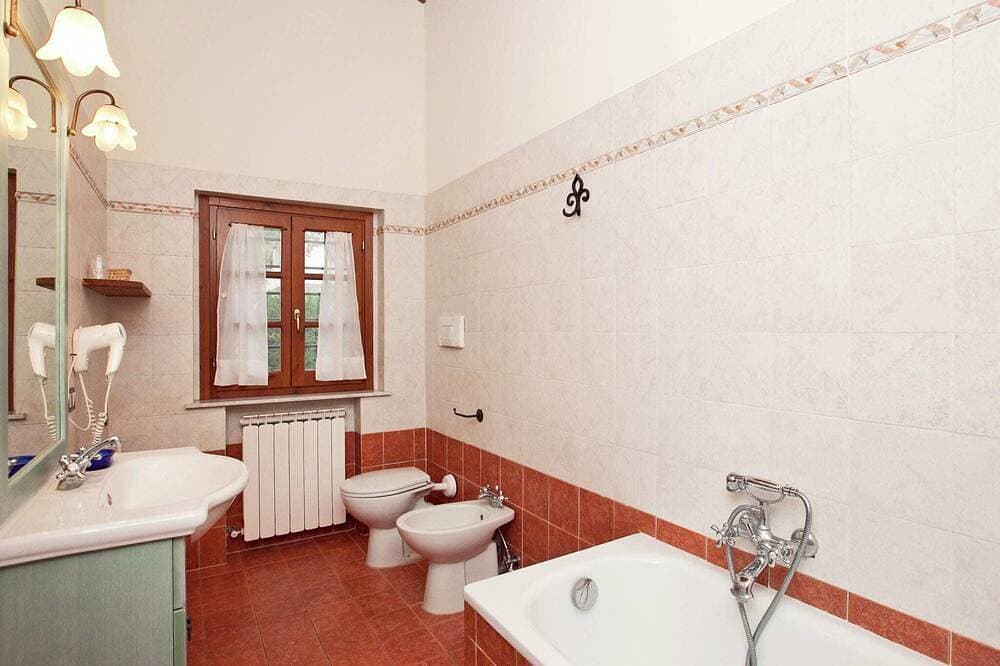 Foto 8 von 30: Geräumiges Ferienhaus