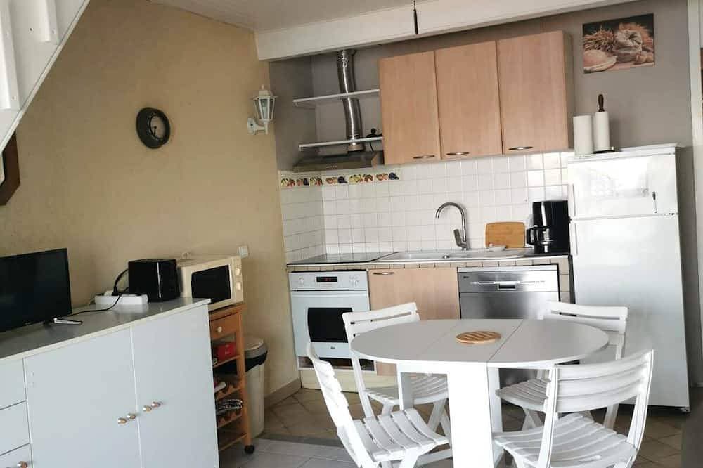 Foto 9 von 15: F3 duplex with loggia beach 3 min walk, panoramic sunset view