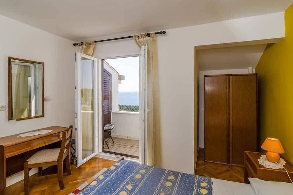 Foto 2 von 16: Guesthouse Moretic - Doppelzimmer mit Balkon und Meerblick 5