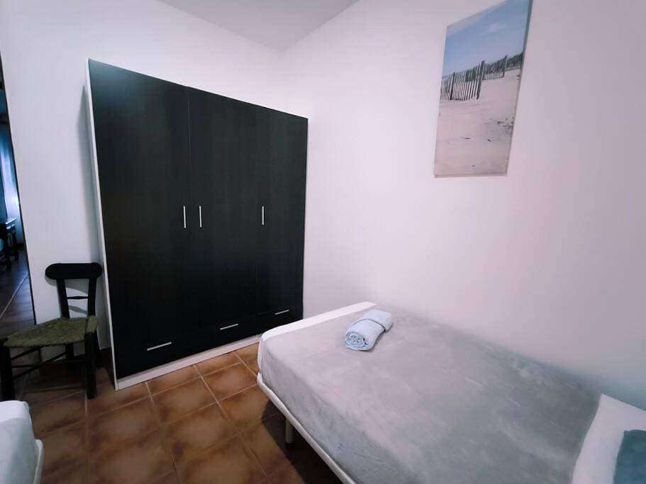 Foto 10 von 33: Two-Bedroom Apartment