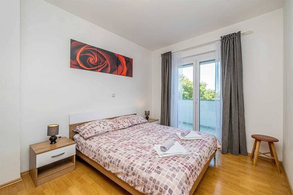 Foto 2 von 17: Wohnung Stara Baška in der Nähe des Meeres