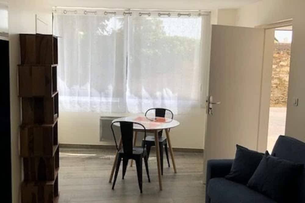 Place 28-Studio-Klassisch-Ensuite mit Bad-Strassenblick 1