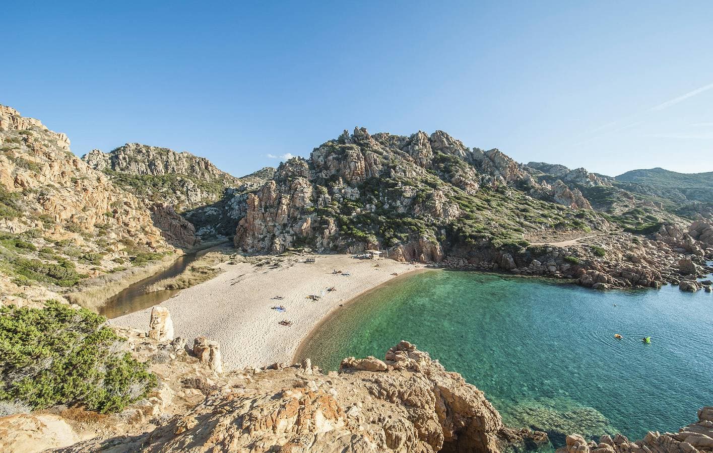 Foto 9 von 26: Gemütliche Ferienwohnung mit Pool, Küche und nur 1 km vom Li Cozi Beach entfernt