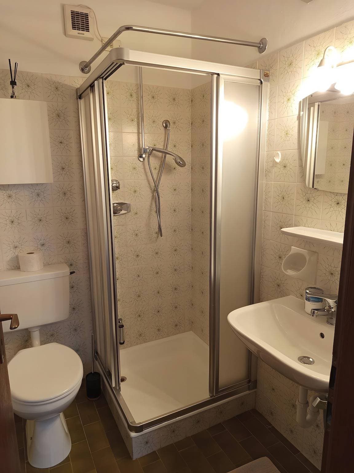 Foto 6 von 14: Ferienwohnung 'Annabelle', Gemeinschaftsgarten, WLAN und möglicher Nutzung des privaten Pools