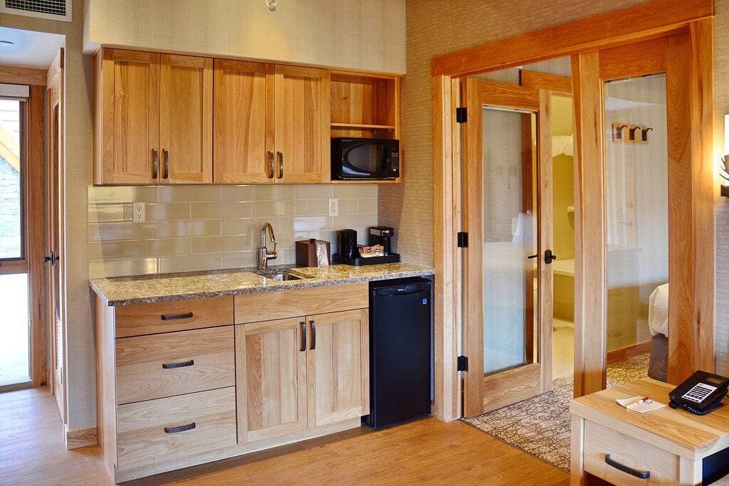 Foto 9 von 19: Neu Bright + Geräumige Rockies Getaway | Tolle Lage, heiße Pools!