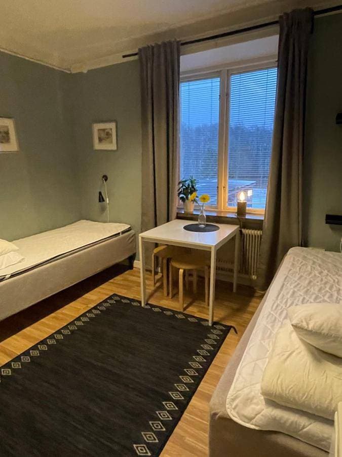 Foto 4 von 7: Standard Double Room with Shared Bathroom