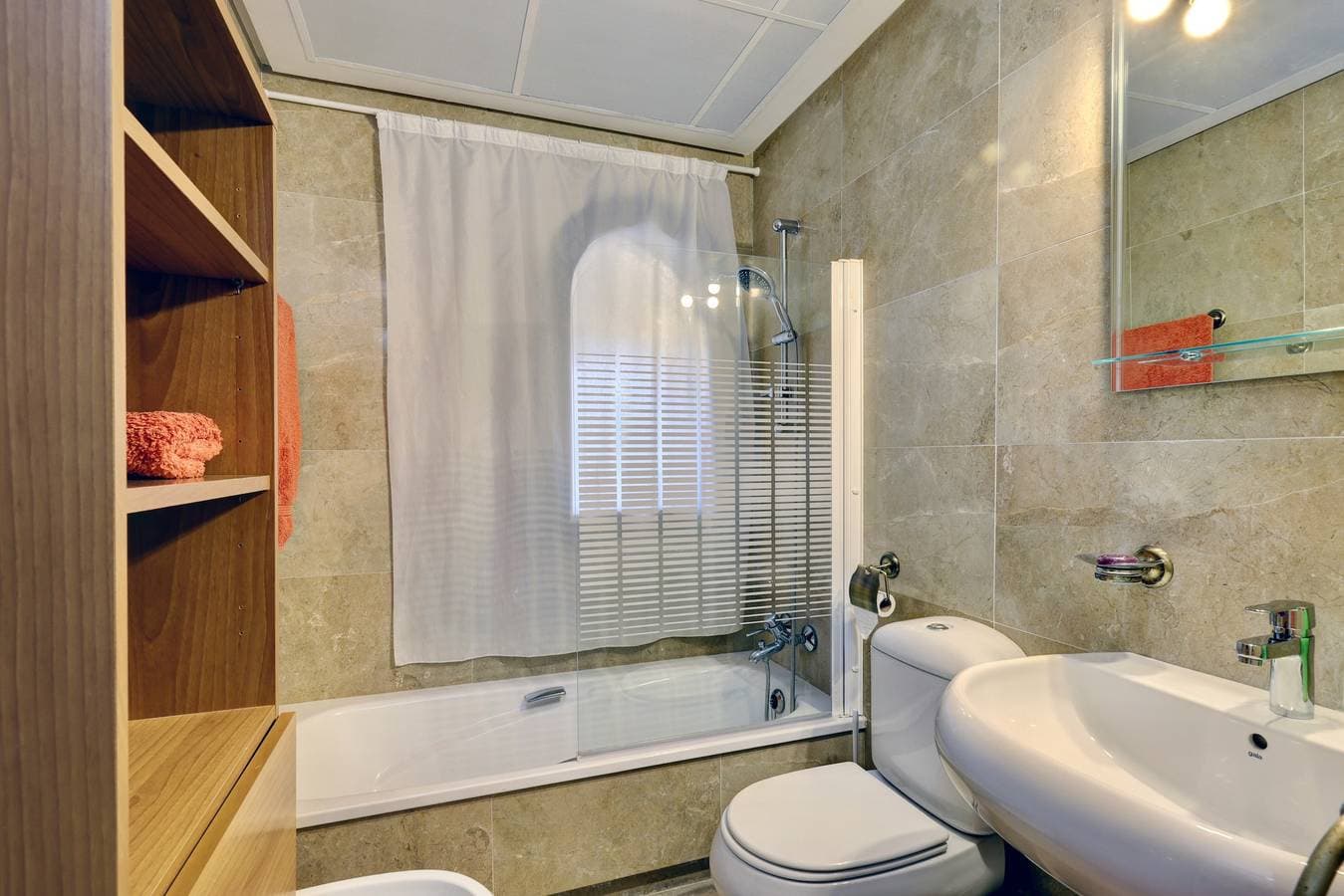 Foto 12 von 23: Ferienwohnung 'Marina de la Duquesa 805' Nahe dem Strand mit Pool