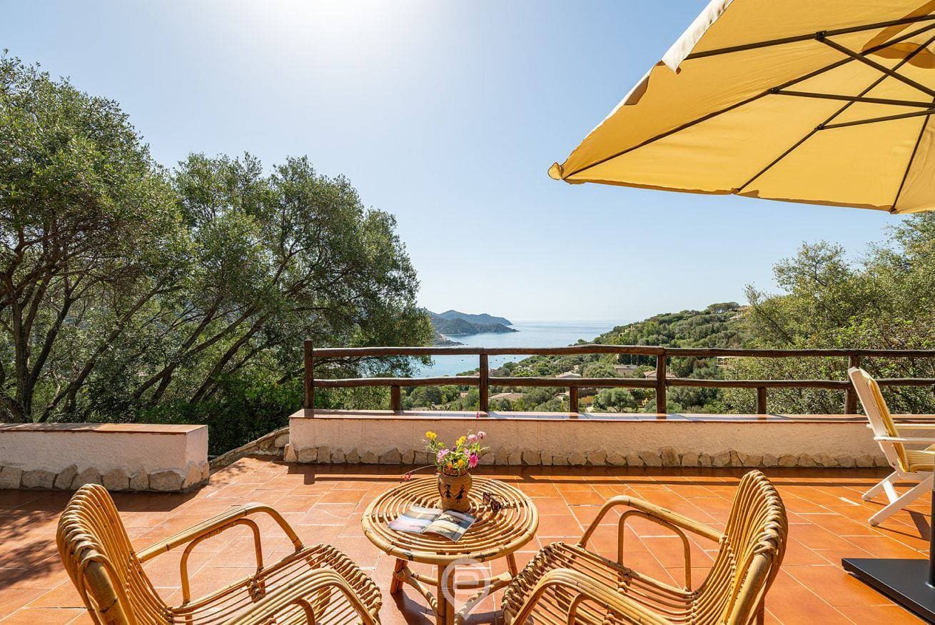 Foto 5 von 52: Villa für 4 Personen mit Meerblick