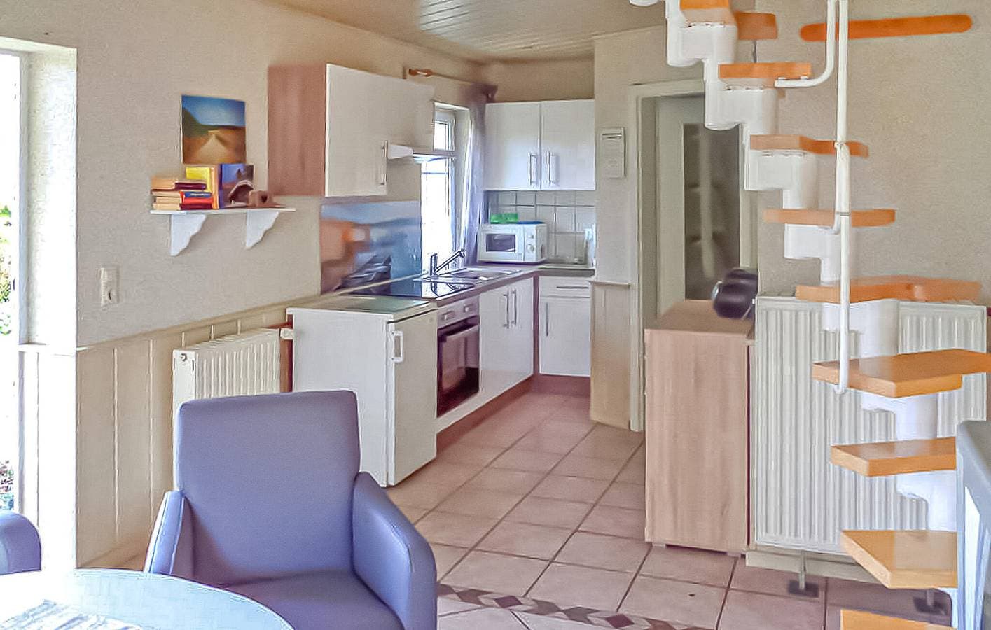 Foto 6 von 12: Modernes Strandapartment mit Parkplatz und Terrasse
