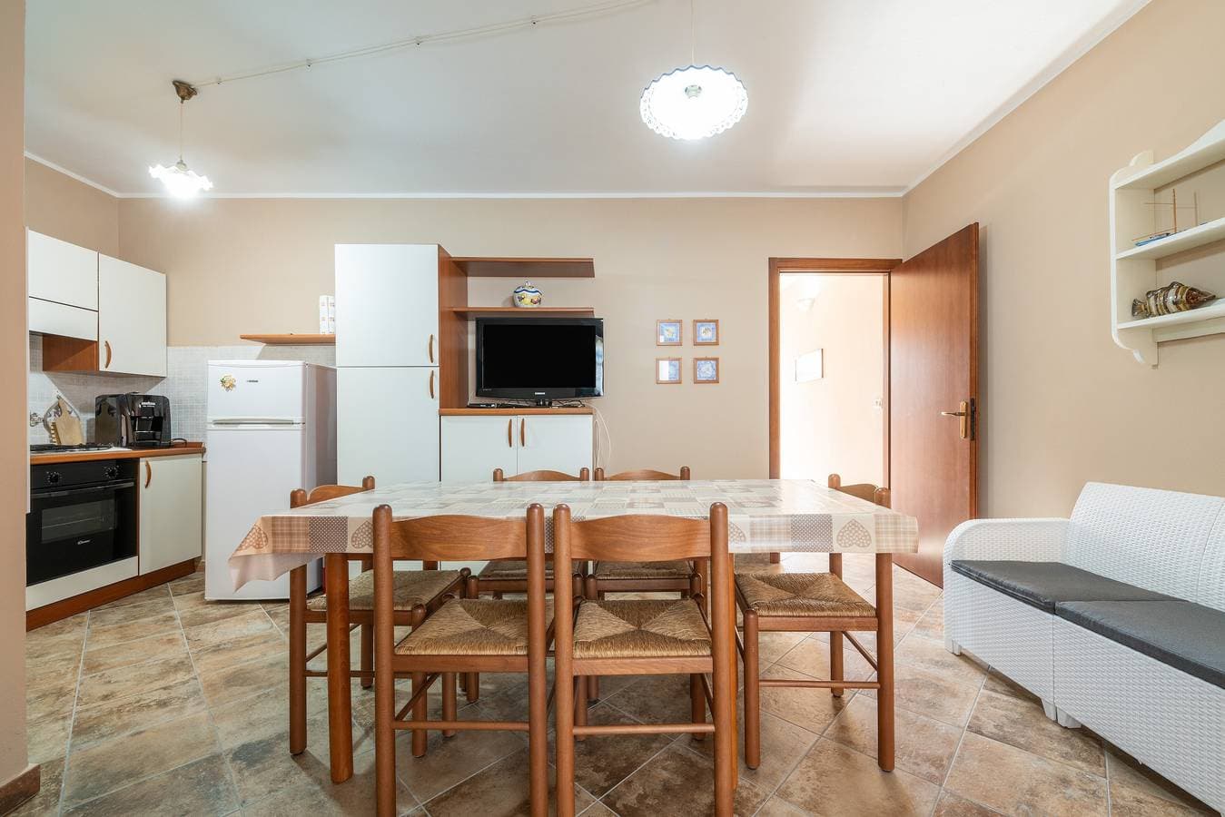 Foto 8 von 19: Ferienhaus 'Le Sabbie Bianche' mit privater Terrasse und Klimaanlage