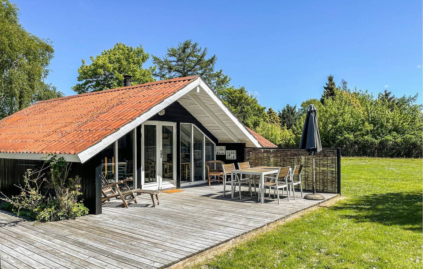 Foto 3 von 14: Ferienhaus für 4 Personen mit Terrasse
