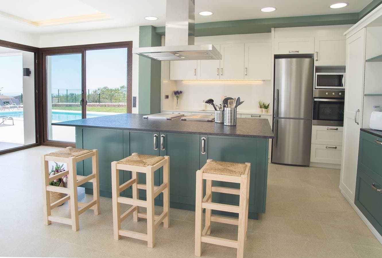Foto 7 von 19: Luxury Cala D'or Villa | Casa Ferrer Horta | 5 Bedrooms | Great Sea Views | Perfect for Families