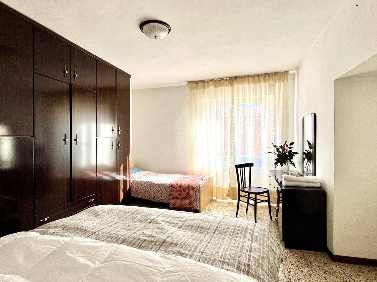 Foto 8 von 10: Double Room