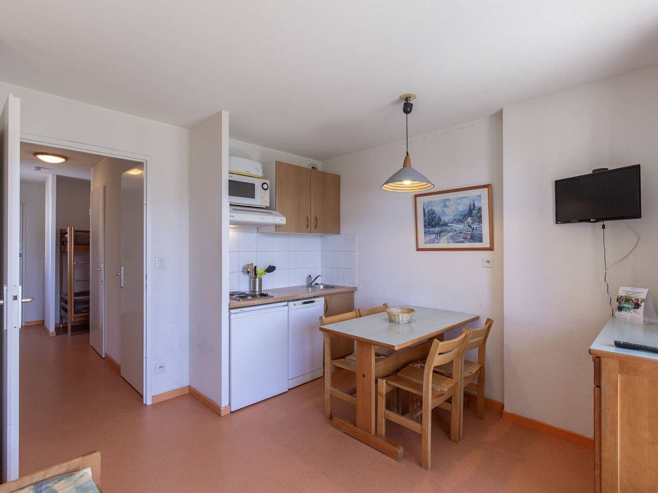 Foto 4 von 17: Studio für 4 Personen mit Balkon