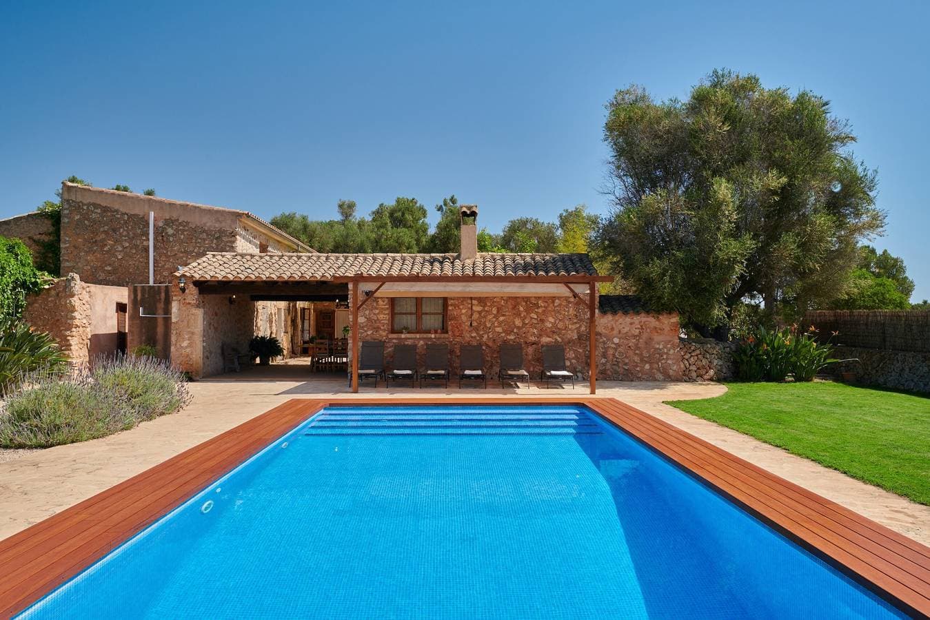 Foto 3 von 29: Landhaus 'Son Soler - Can Torres' mit Bergblick, privatem Pool und WLAN