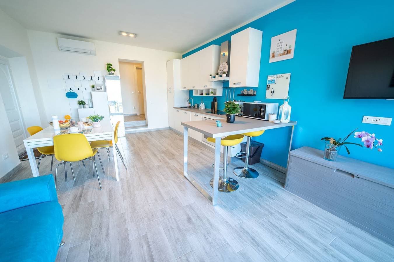 Foto 9 von 25: Ferienwohnung für 5 Personen mit Terrasse