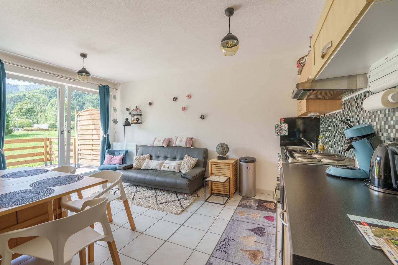 Foto 9 von 15: Ferienwohnung für 4 Personen mit Terrasse