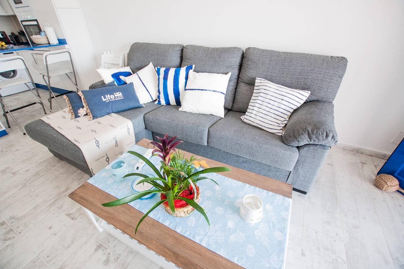 Foto 4 von 21: Ferienwohnung für 4 Personen mit Terrasse