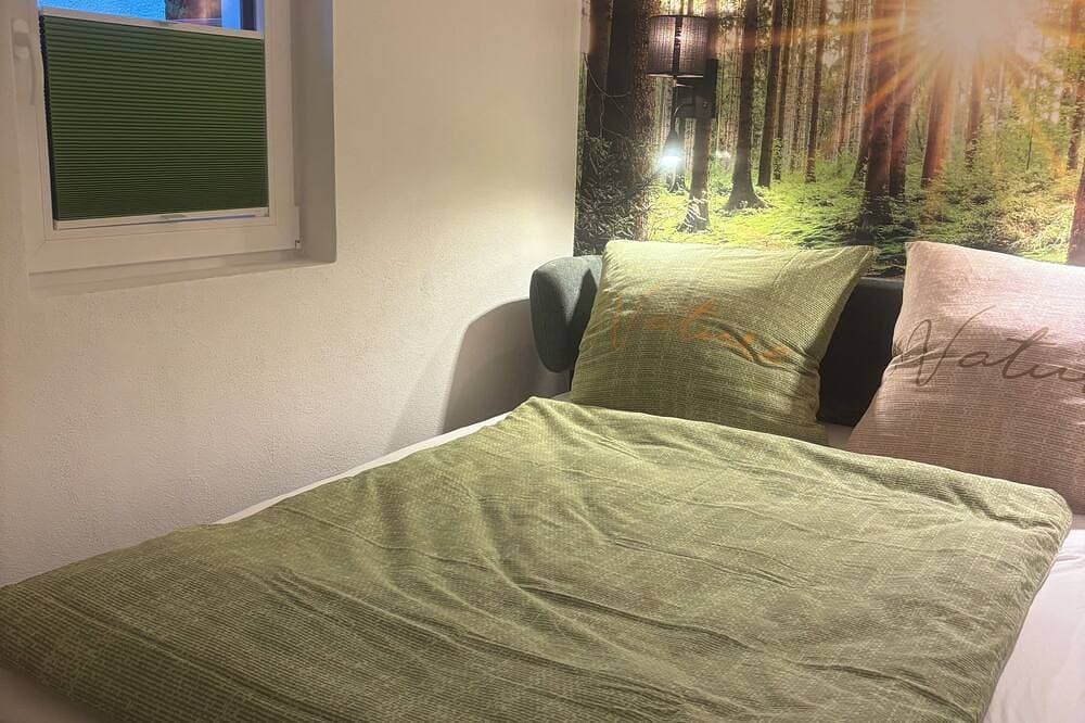 Foto 2 von 20: „Ferienhaus inmitten einer burgenreichen Landschaft mit Wander- und Radwegen“