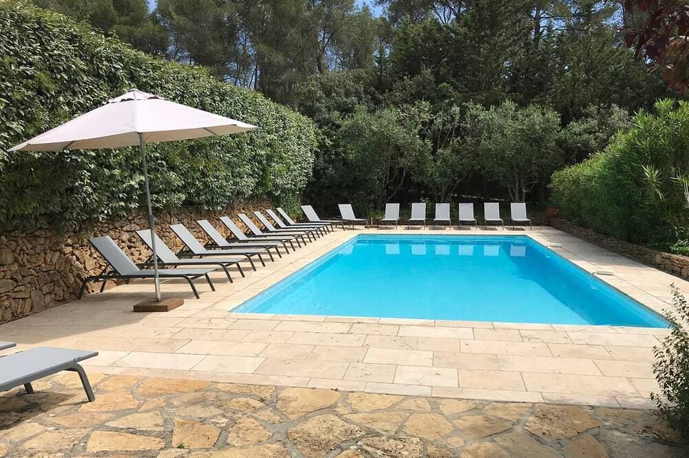 Familienwohnung, 2-8 Personen, In Der Provence Mas 16. Jahrhundert, Pool, Garten, Parkplatz 1