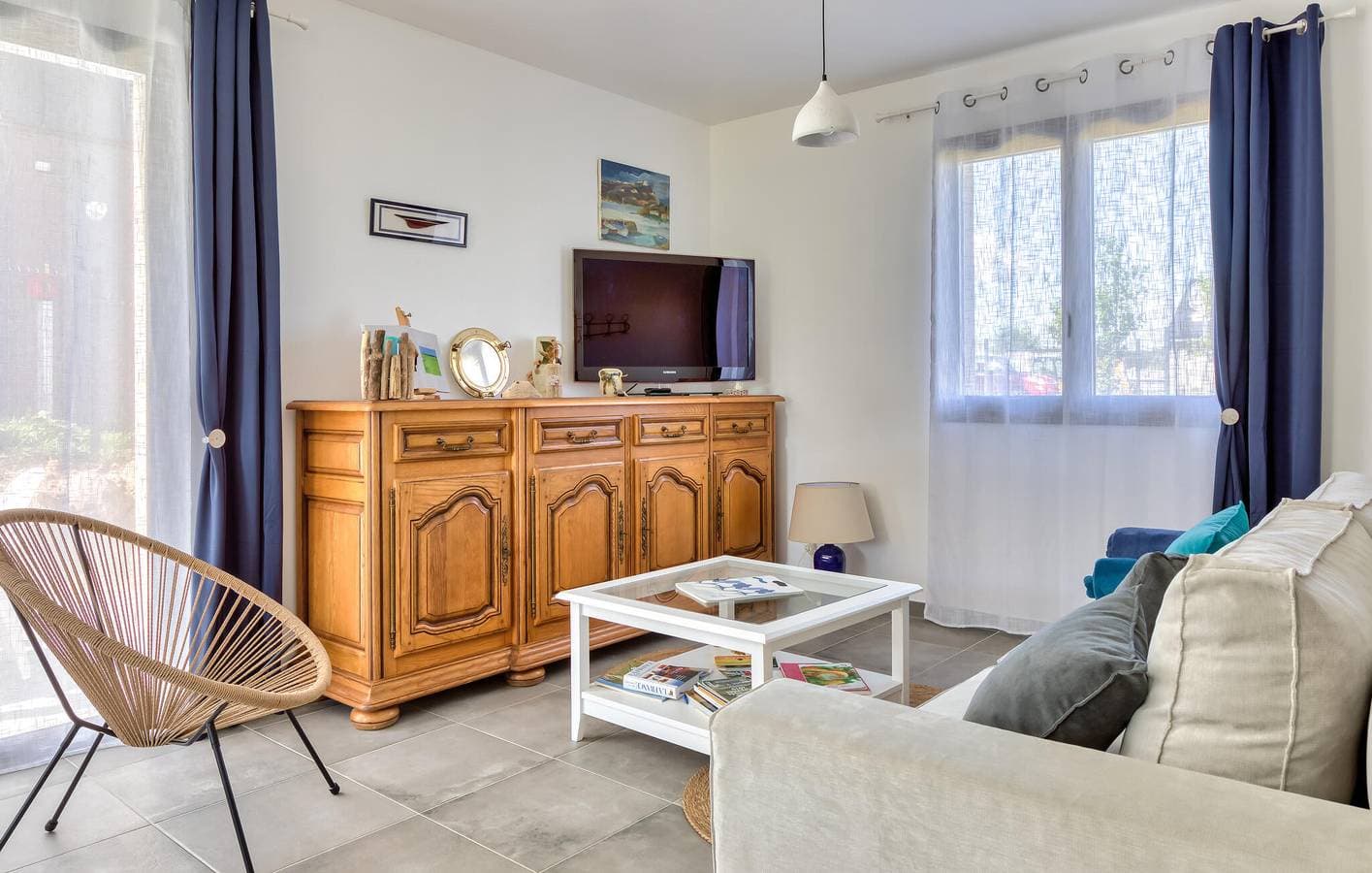 Foto 4 von 19: Gemütliche Gartenwohnung mit Parkplatz, TV, 1,5km zum Strand