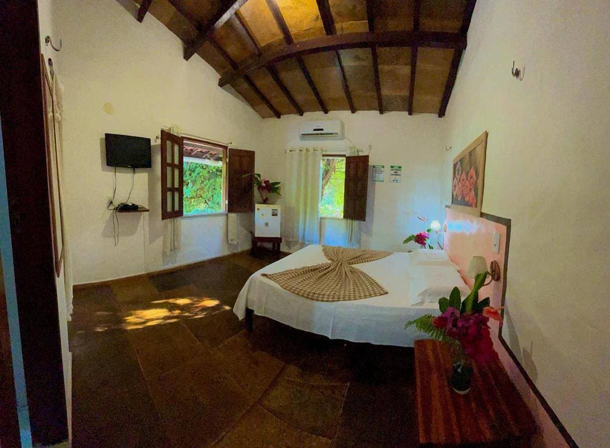 Foto 2 von 16: Family Room with Bathroom