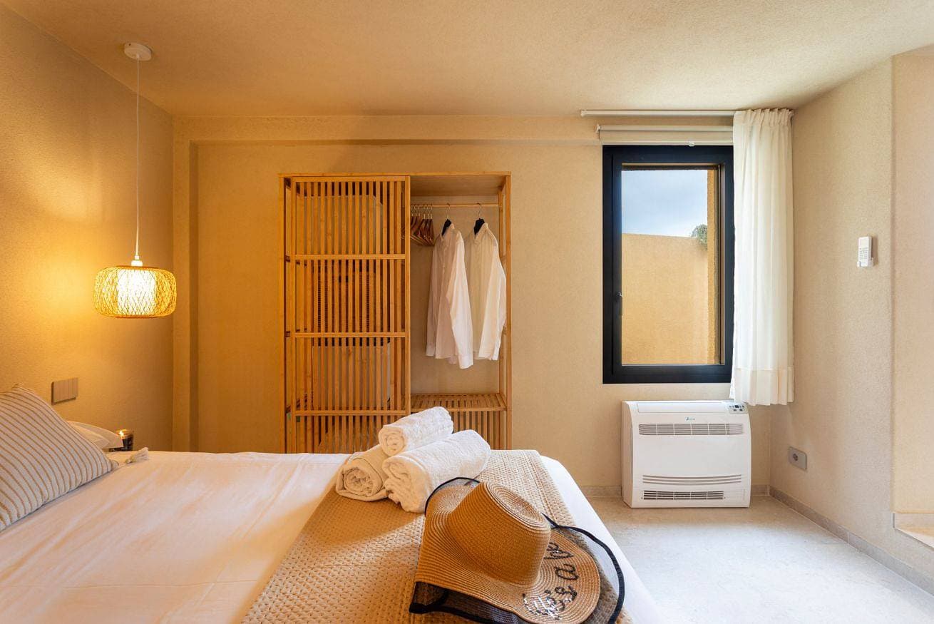 Foto 3 von 39: Ferienwohnung für 6 Personen mit Garten