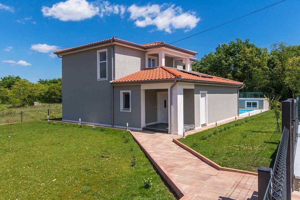 Foto 10 von 30: Herrlich gestaltete Villa mit privatem Pool