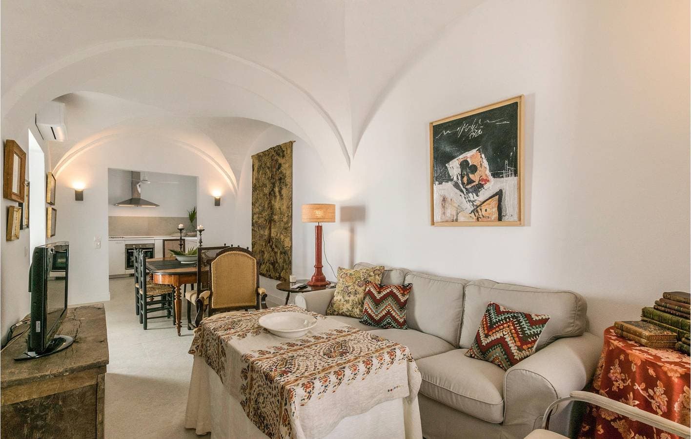Foto 6 von 35: Gemütliche 120qm Wohnung | AC, Pool, Küche | Nähe Bar Goya & Carmona