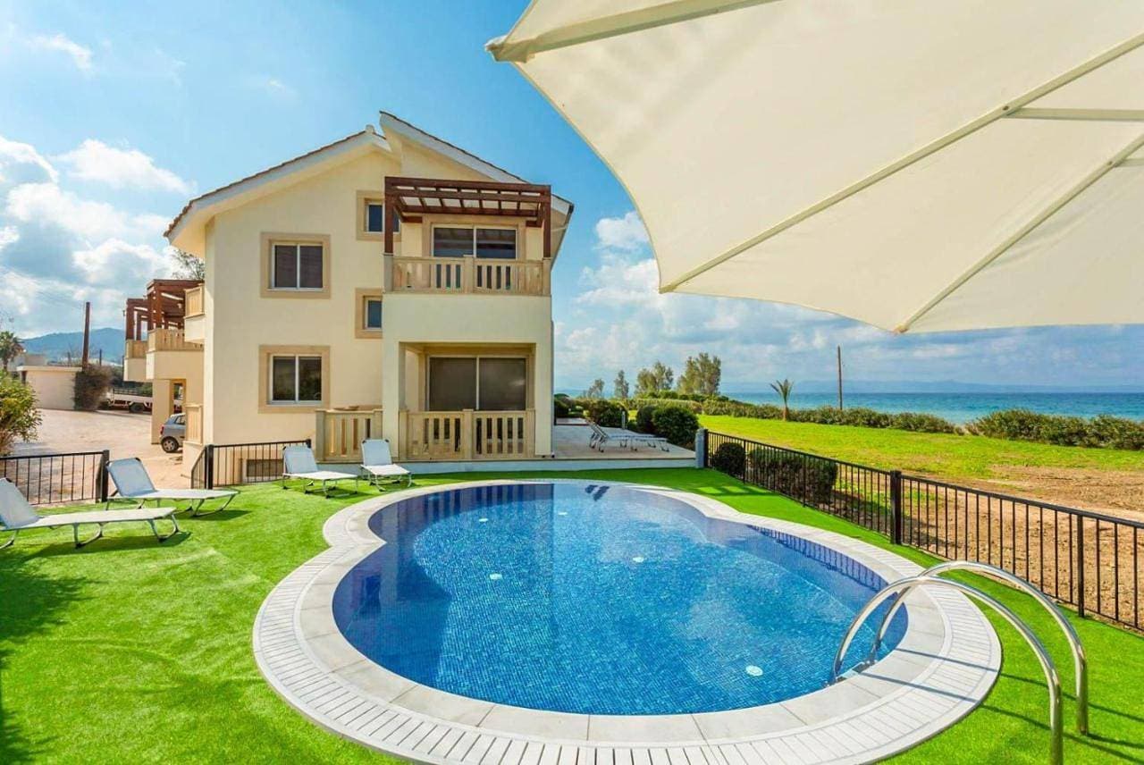 Foto 4 von 46: Villa with Private Pool