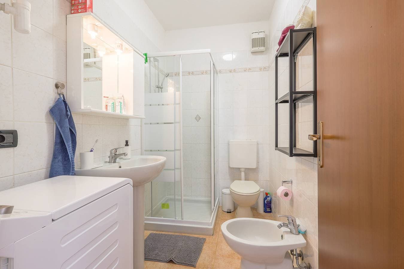 Foto 6 von 11: Ferienwohnung für 5 Personen mit Balkon