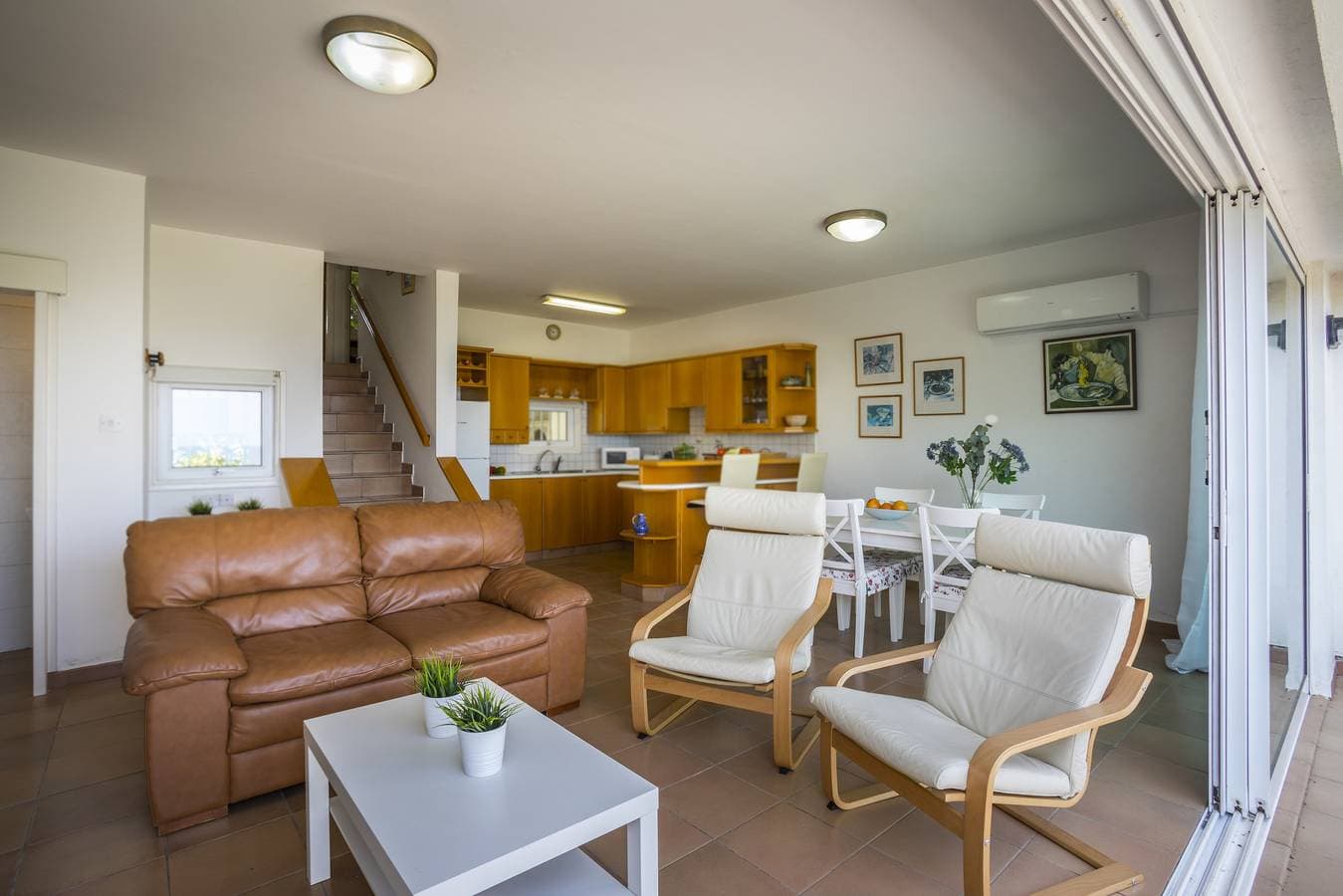Foto 3 von 18: Sirina Lina Beachfront Suite