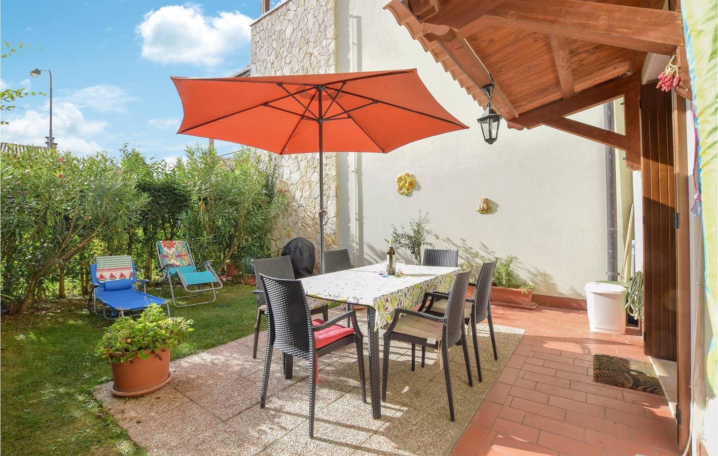 Foto 9 von 23: Luxuriöses Apartment mit Pool und Parkplatz, 2 km vom Strand entfernt