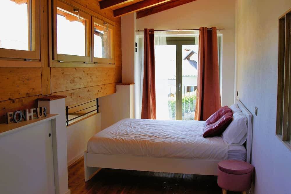 Foto 3 von 15: Our Happy Place Detached vacation home with garden