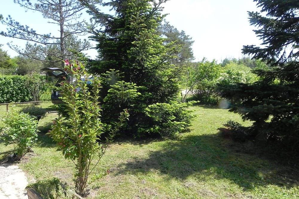 Foto 10 von 30: Sologne, Chalet mit Charme, Wohnviertel mit Freizeitaktivitäten (Pool, Tennis)