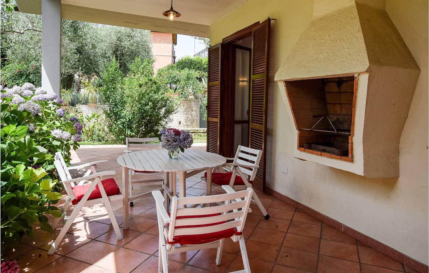 Foto 7 von 31: Gemütliche Wohnung mit Terrasse, Parkplatz und Klimaanlage – 400 m von Anguillara Sabazia entfernt