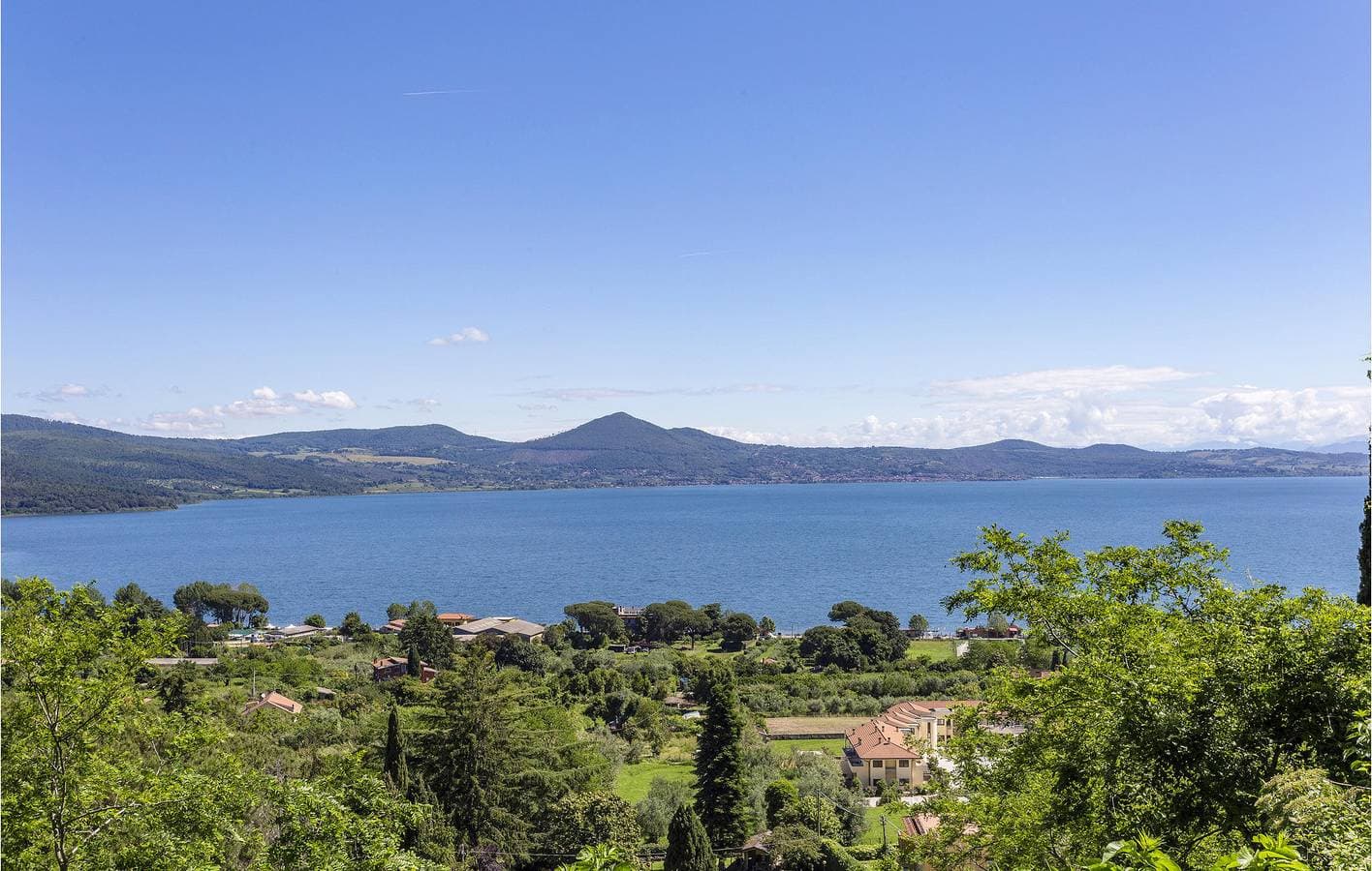 Foto 9 von 31: Gemütliche Wohnung mit Terrasse, Parkplatz und Klimaanlage – 400 m von Anguillara Sabazia entfernt