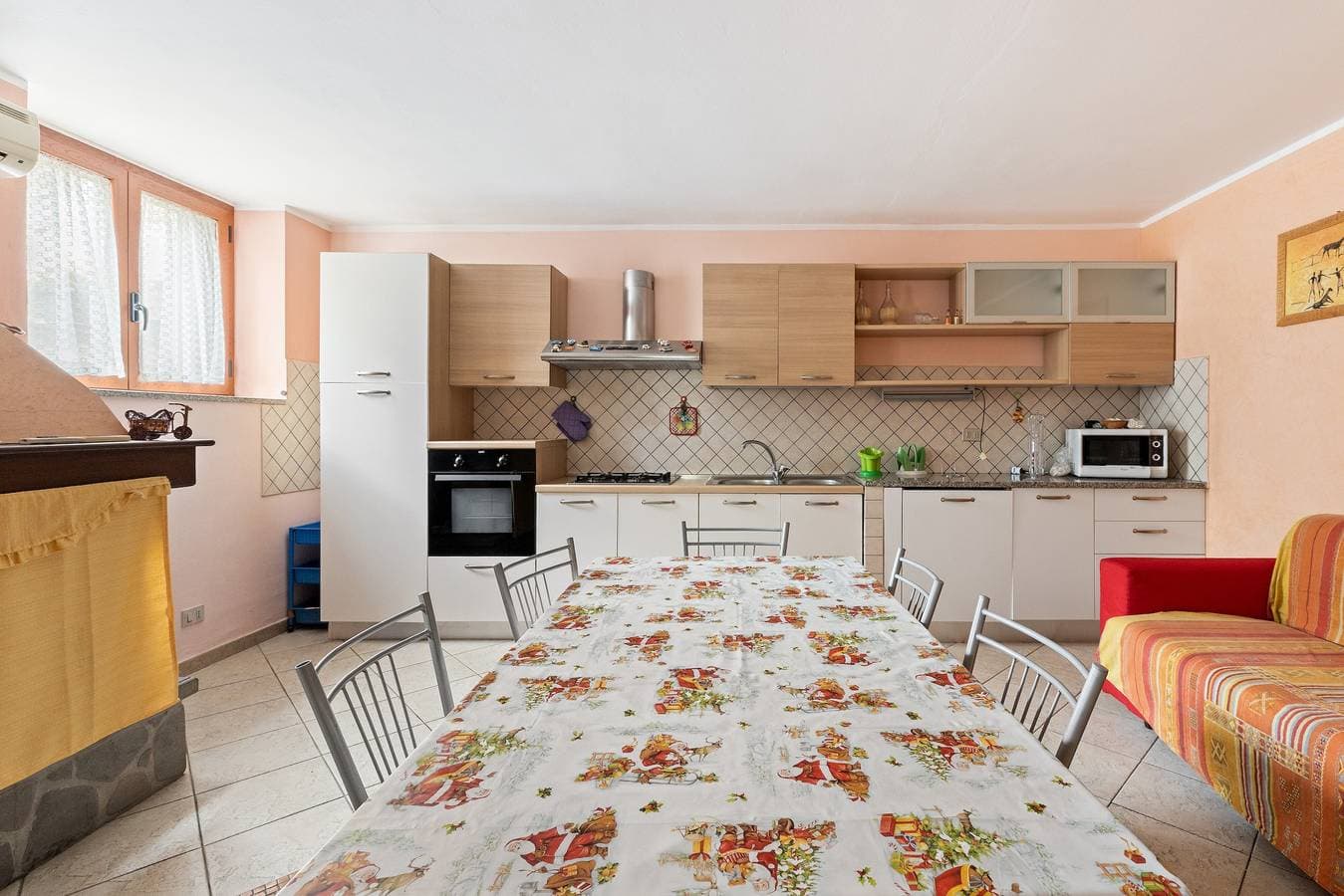Foto 5 von 27: Ferienwohnung 'Casa Anna - Bosa' mit Klimaanlage