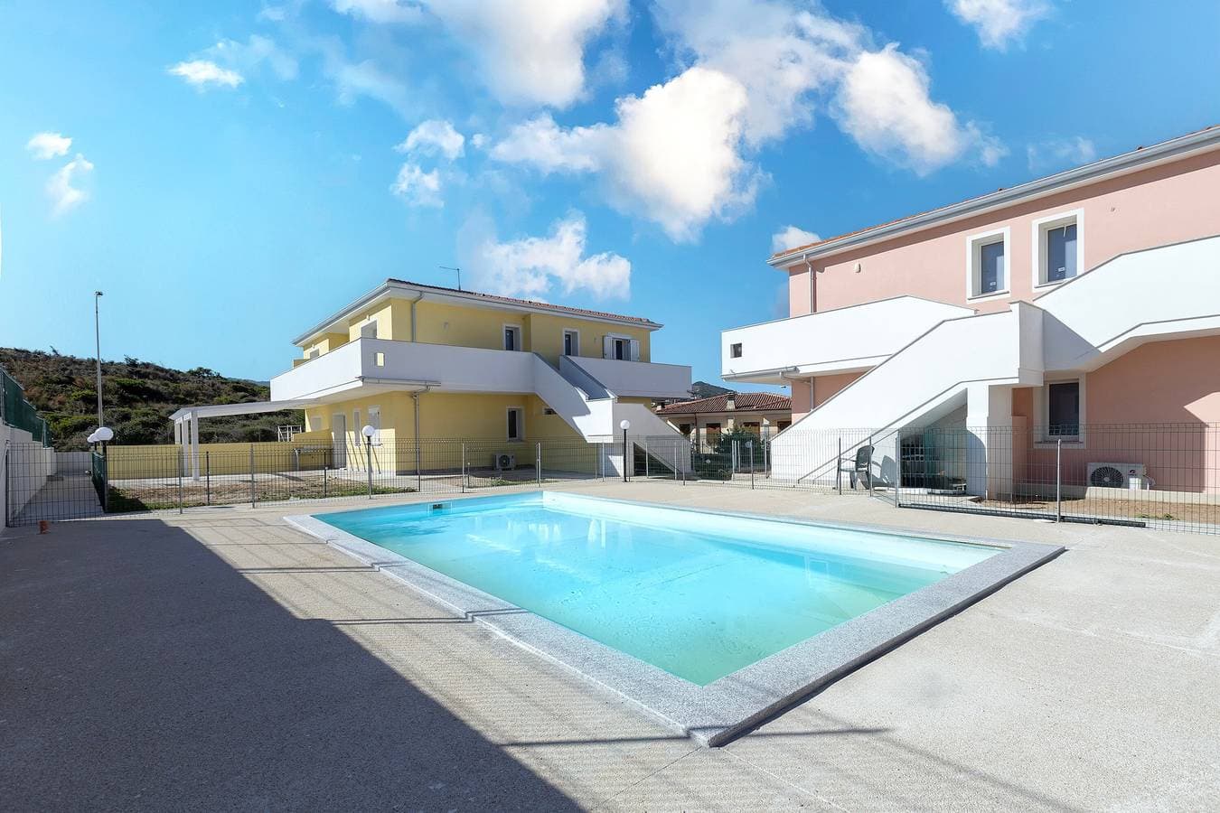 Foto 4 von 30: Ferienhaus 'Marachele' mit Gemeinschaftspool, privatem Garten & Klimaanlage