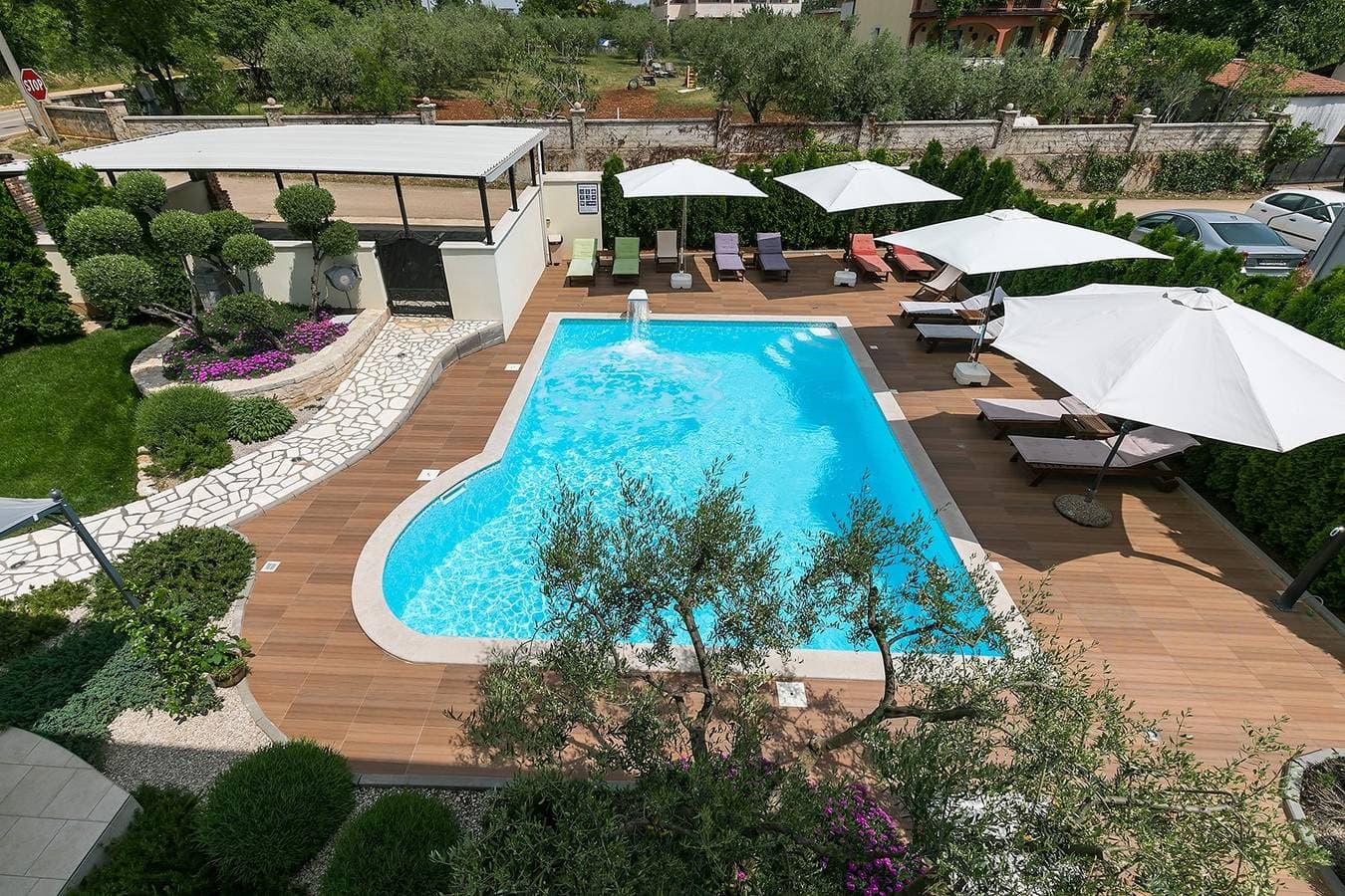 Neue und moderne voll ausgestattete Wohnung in einer Villa mit Pool in der Nähe von Porec, alle Zimm... 1