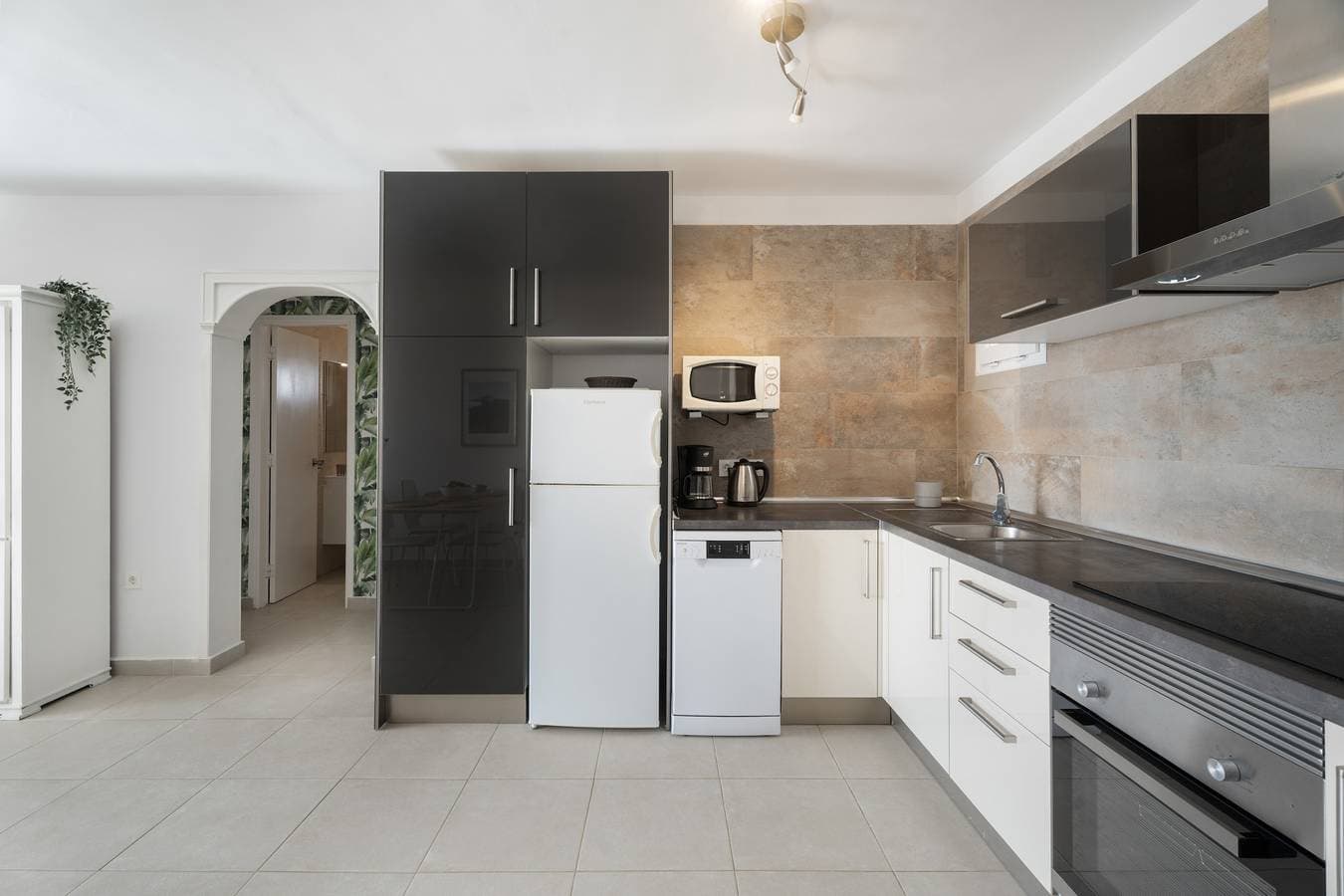 Foto 10 von 32: Ferienwohnung 'Casa Agua Y Sol 2' mit Meerblick, Gemeinschaftspool und WLAN