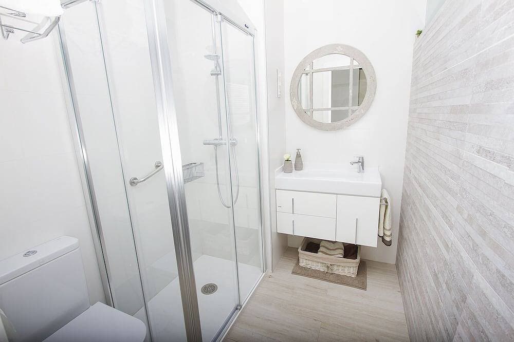 Foto 4 von 24: Luxus-Apartment - Strandlage, Pool, Klimaanlage, Gratiswifi Und Gratisparkplatz