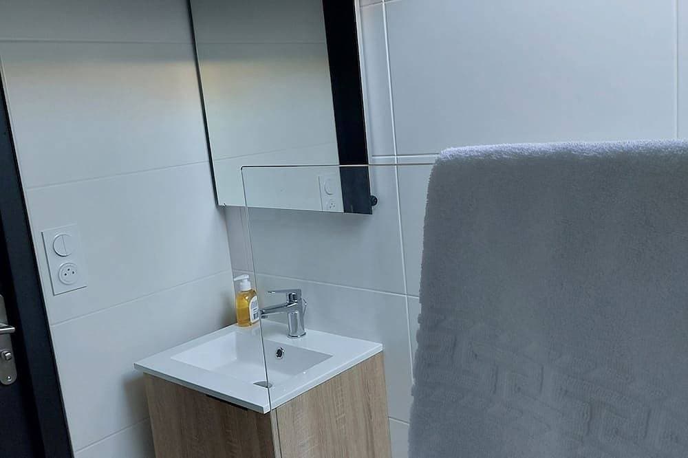 Foto 3 von 8: T2 Très Cocooning Dans un Chalet Traditionnel Entièrement Rénové