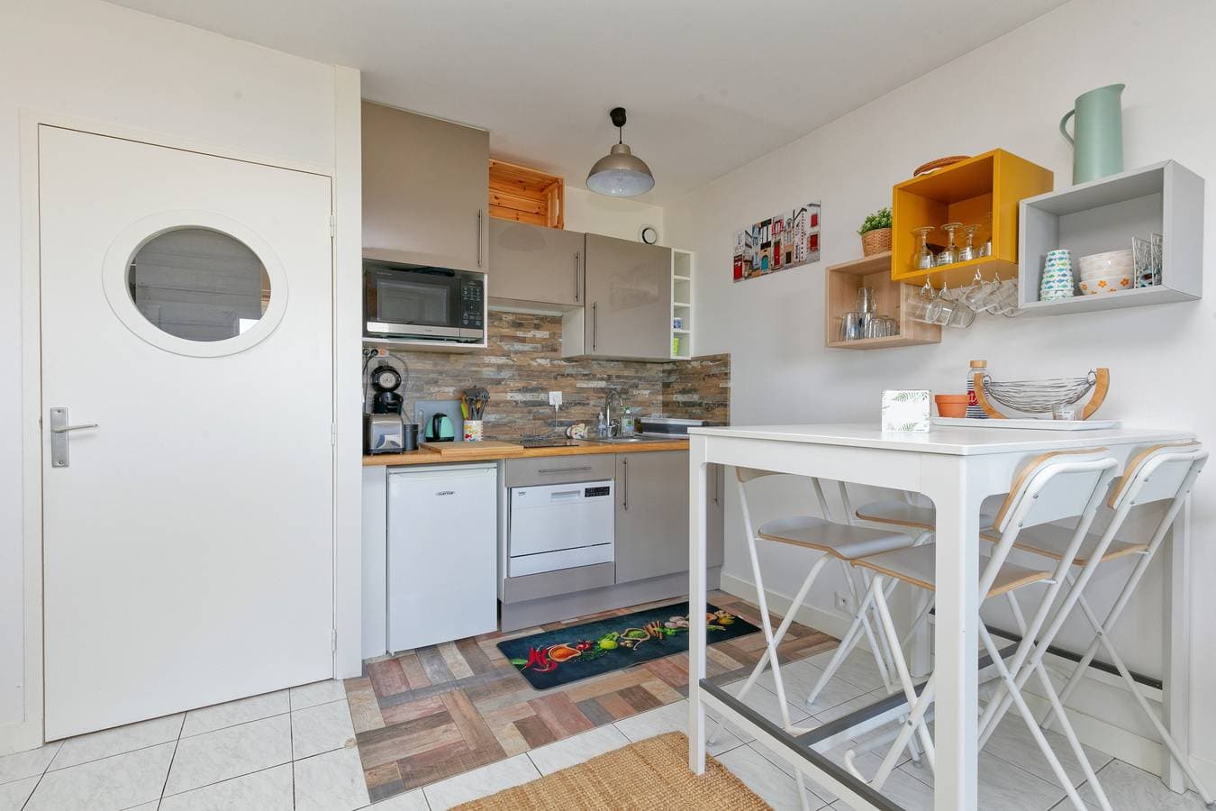Foto 9 von 30: Ferienwohnung 'Appartement Cosy Face La Mer' mit Meerblick, privater Terrasse und WLAN