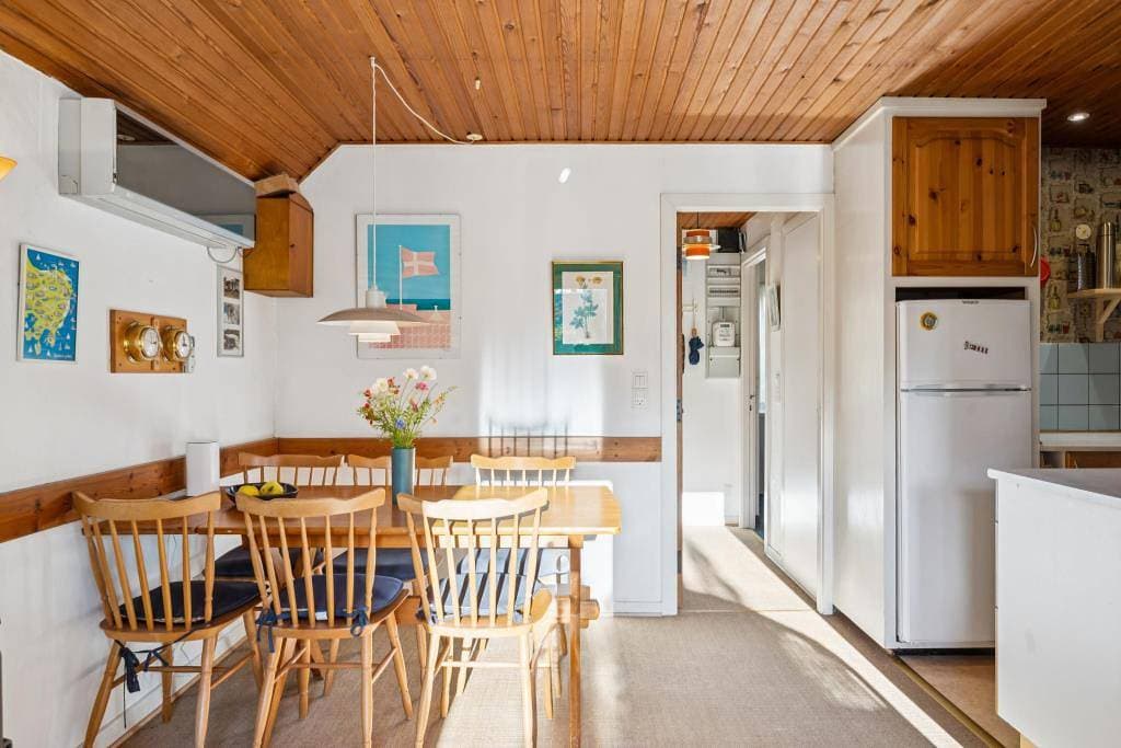 Foto 5 von 18: Authentisches Ferienhaus mit Reetdach und eingezäuntem Grundstück bei Ebeltoft