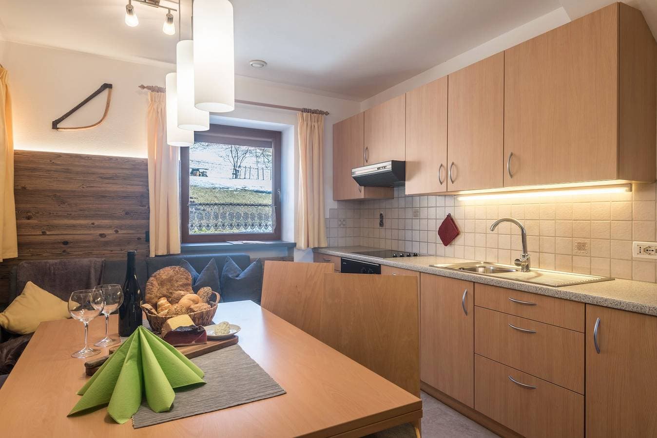 Foto 8 von 40: Ferienwohnung 'Schildberghof Santner' mit Bergblick, Balkon & WLAN