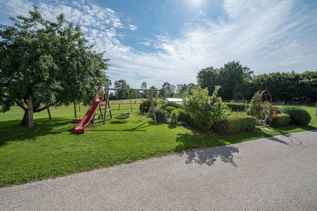 Foto 4 von 23: Utznhof - Ferienwohnung Nr. 2 mit Balkon, 60 qm